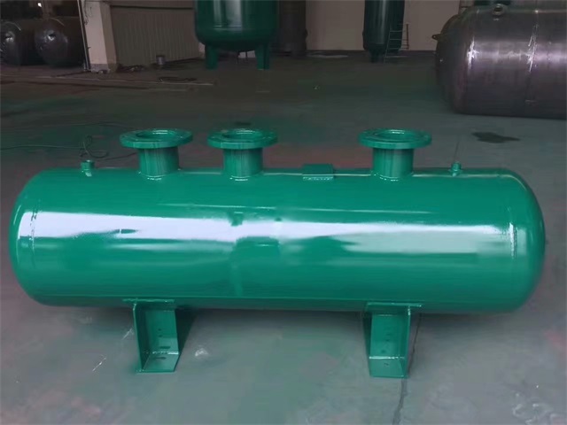 1679991473376569.jpeg 进贤进贤进贤蒸汽分气缸1.jpeg
